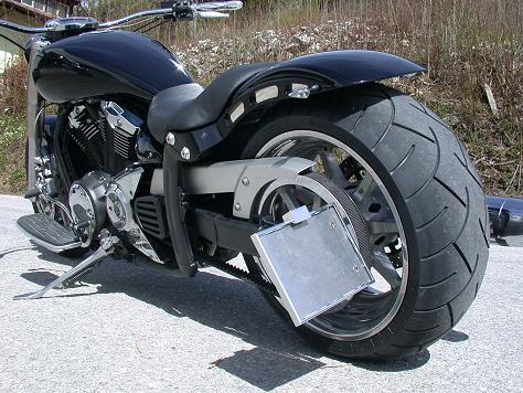 Yamaha XVS 1300 Midnight Star Dragon